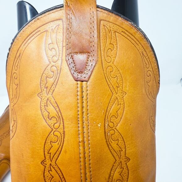 Vintage Dingo Cognac Brown Leather Western Boots Size 8.5 Pull On Made in USA - Picture 5 of 11